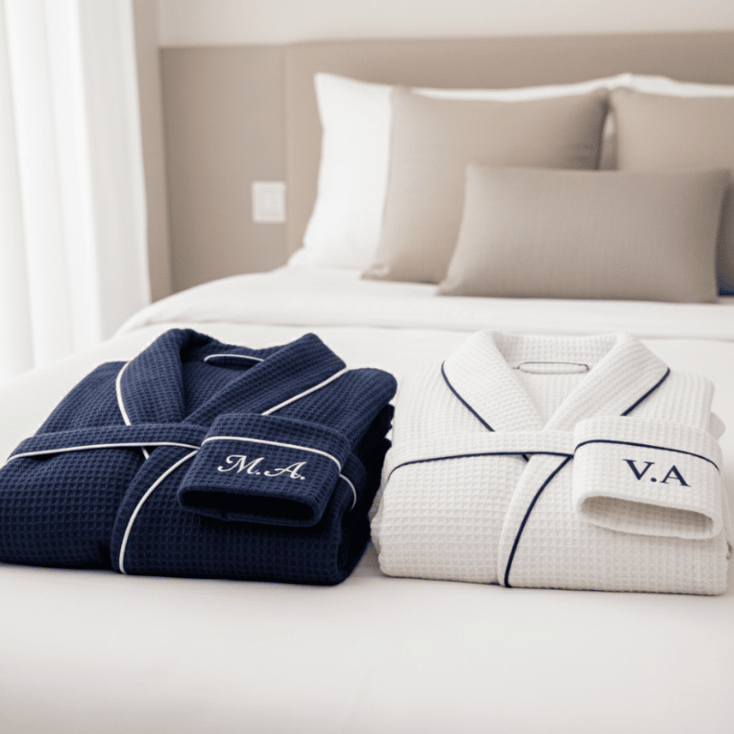 INITIALS_CUSTOM_COUPLE_WAFFLE_BATHROBE_7